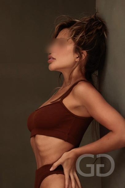 escorts london busty latin girls petite DONATELLA